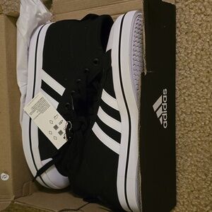 Bravado Mid Adidas Size 8